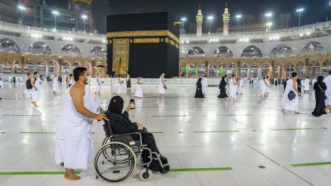 کئی ٹریول ایجنٹوں نے بھی یہ دھندا شروع کردیا، فائل فوٹو