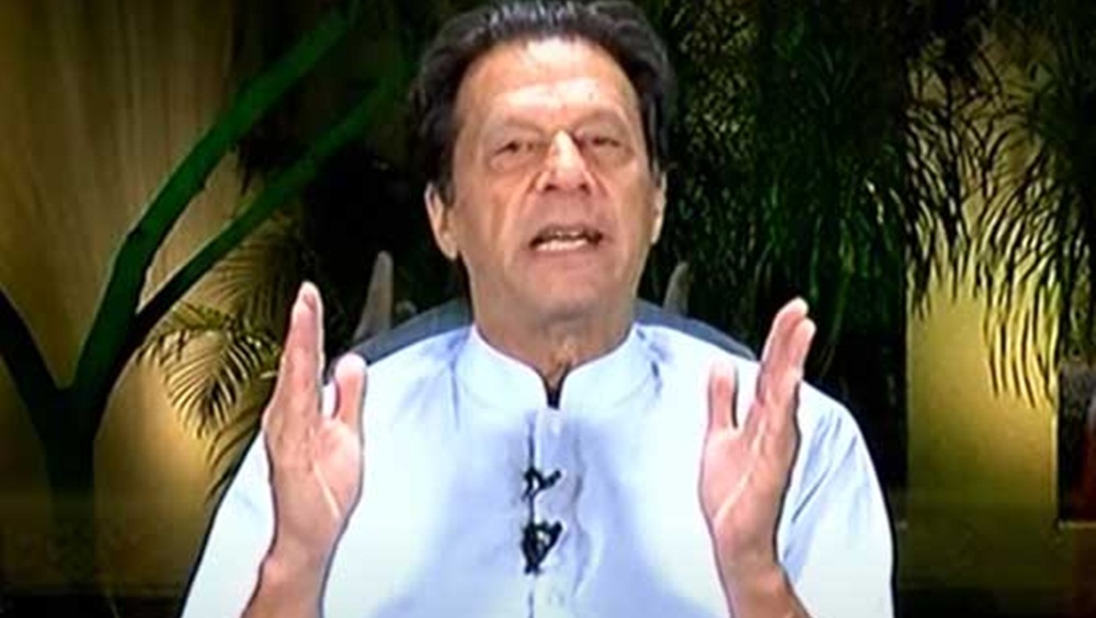 آرمی چیف ہی میرے خلاف کوئی کرپشن کا کیس نکال لیں۔فائل فوٹو