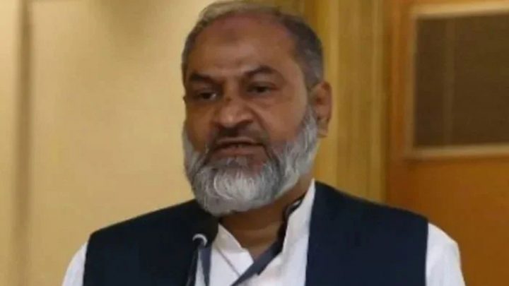 چھاپے اندرون سندھ اور پنجاب میں مارے گئے،فائل فوٹو