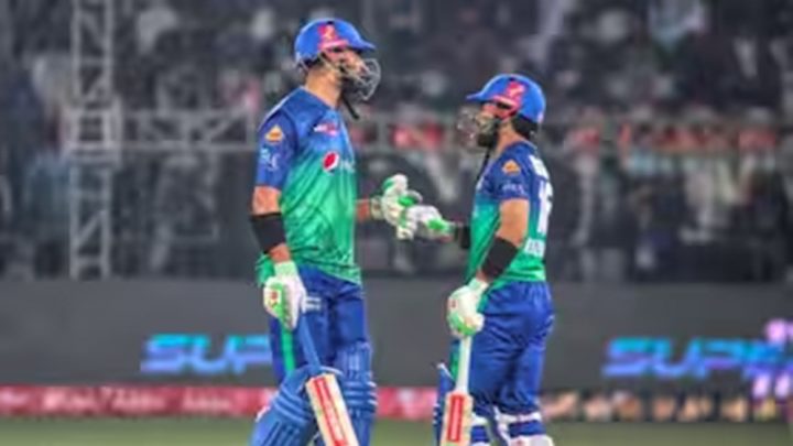 ملتان سلطانز کی جانب سے بیٹنگ کا آغاز شان مسعود اور محمد رضوان نے کیا تھا،فائل فوٹو