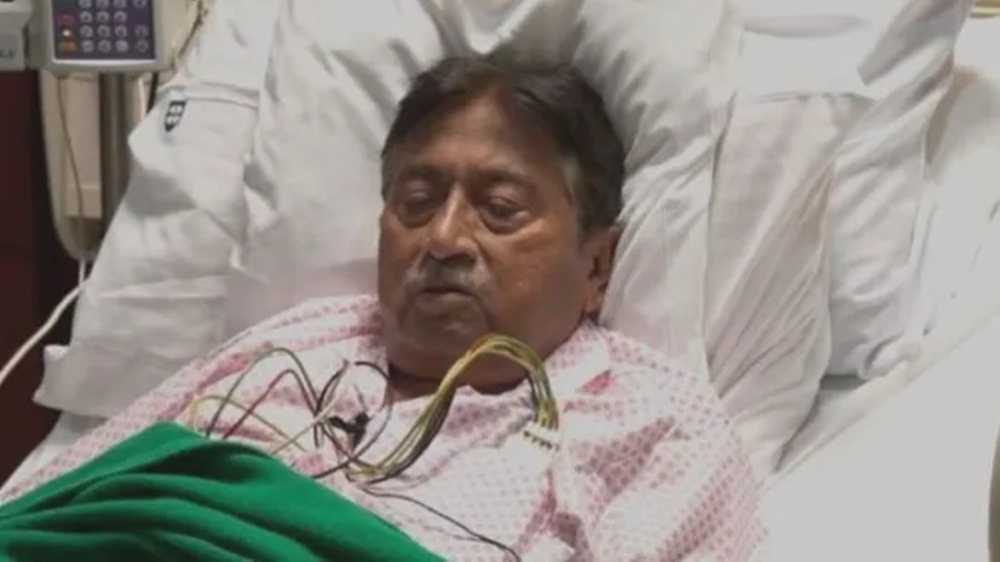 سابق صدر نے 2013 کے انتخابات میں کاغذات نامزدگی مسترد کیے جانے کا فیصلہ چیلنج کیا تھا، فائل فوٹو