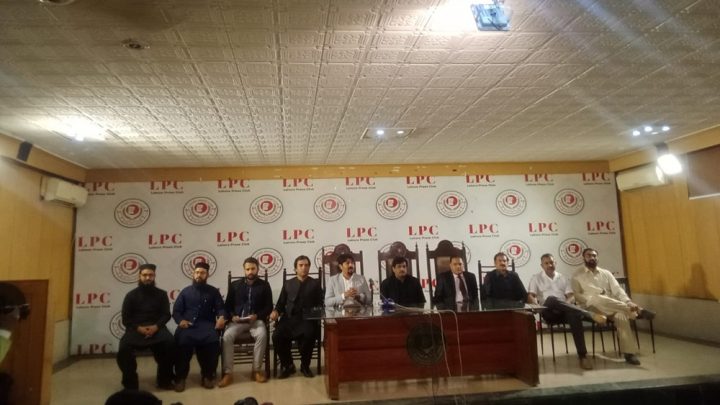 فارمرز روزانہ کی بنیاد پر اتنا نقصان برداشت نہیں کرسکتے،فائل فوٹو