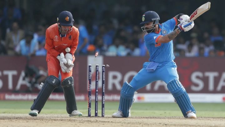 بھارت نےمقررہ اوورز میں4 وکٹوں کے نقصان پر410 رنز بنائے، فائل فوٹو