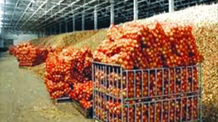  جہاز بھارتی بندرگاہ رکتا ہوا ملائیشیا پہنچا، تحقیقات میں اس پہلو پر بھی غور کیا جا رہا ہے، فائل فوٹو