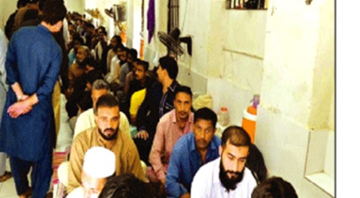  محنت مزدوری کر رہے تھے، جھوٹے مقدمے میں فٹ کیا گیا، فائل فوٹو