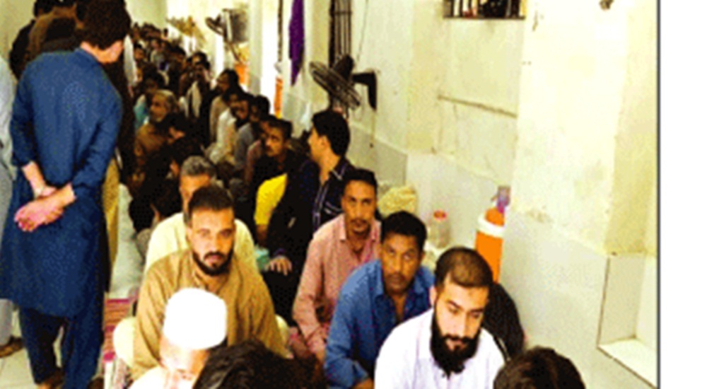  محنت مزدوری کر رہے تھے، جھوٹے مقدمے میں فٹ کیا گیا، فائل فوٹو