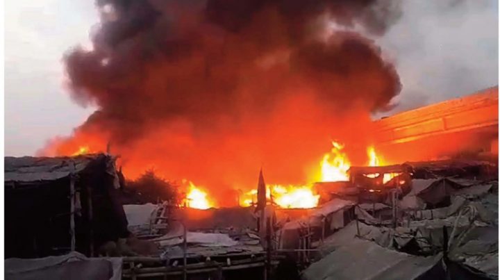  علاقے میں منشیات فروشی اور کچی شراب کا دھندا چل رہا تھا، فائل فوٹو