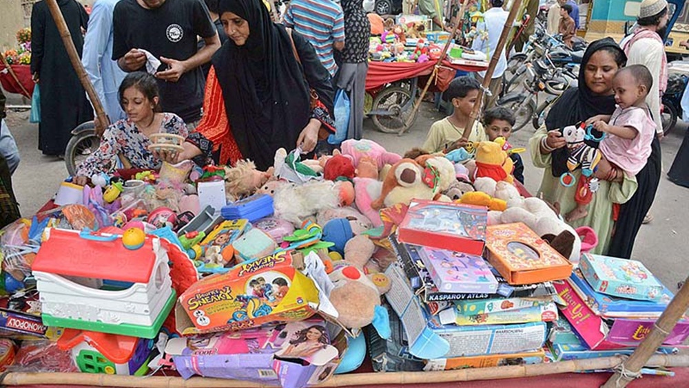  تاجروں نے بڑی تعداد میں چائنا سے مال منگوا کر اسٹاک کرلیا، فائل فوٹو