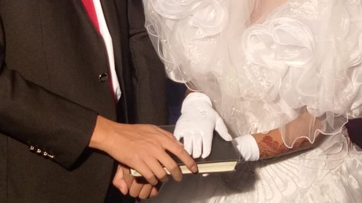 شادی کا جھانسا دے کر جسم فروشی سمیت انسانی اعضا فروخت کرنے کے دھندے کا ایندھن بنایا گیا، فائل فوٹو