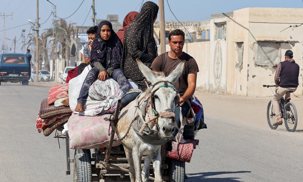 گدھا گاڑیوں پر بروقت اسپتال پہنچا کر سیکڑوں زخمیوں کی جان بچائی جاچکی، فائل فوٹو