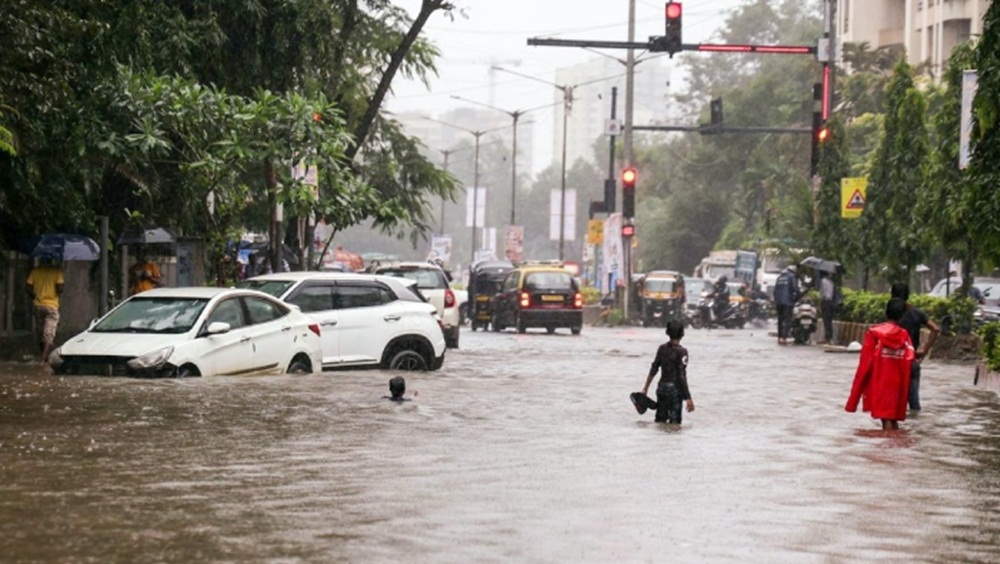 فوٹو بھارتی میڈیا