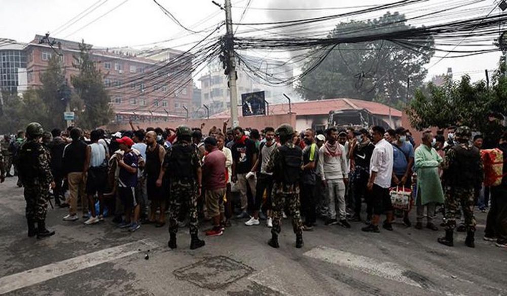 نیپال، مظاہروں کے دوران 13 ہزار قیدی جیلوں سے فرار