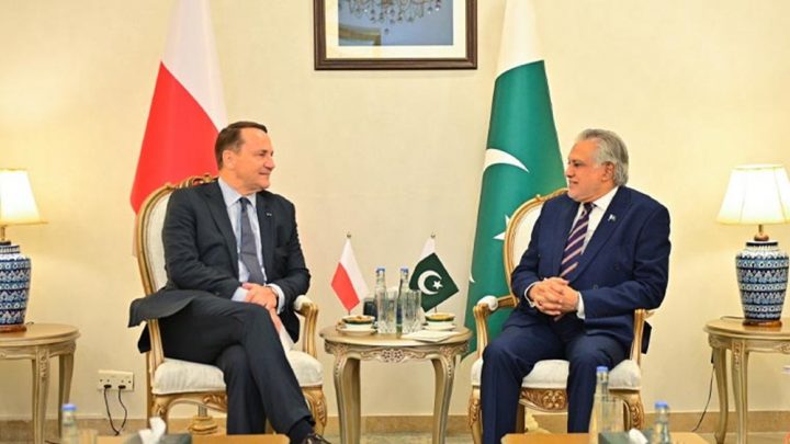 فوٹو بشکریہ سوشل میڈیا