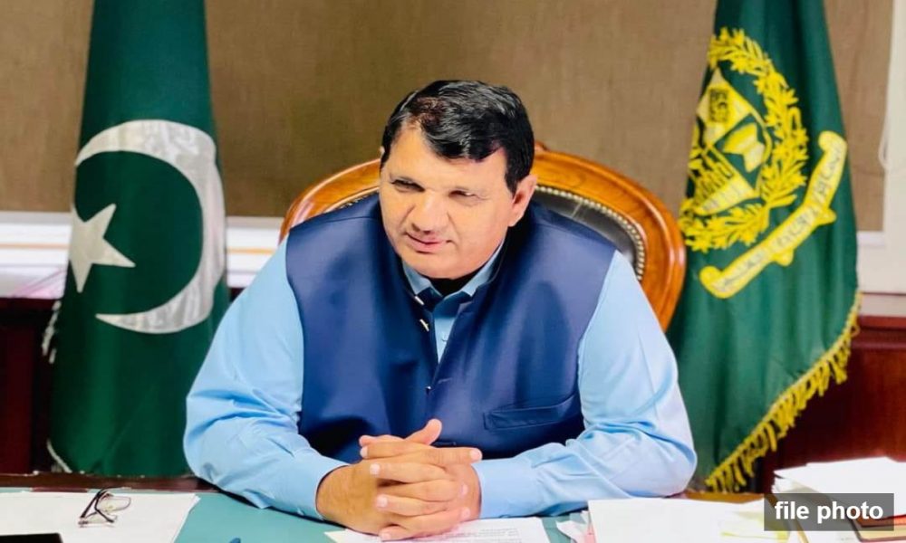 وفاق میں پیپلز پارٹی اور پی ٹی آئی کا اتحاد ممکن نہیں،امیر مقام